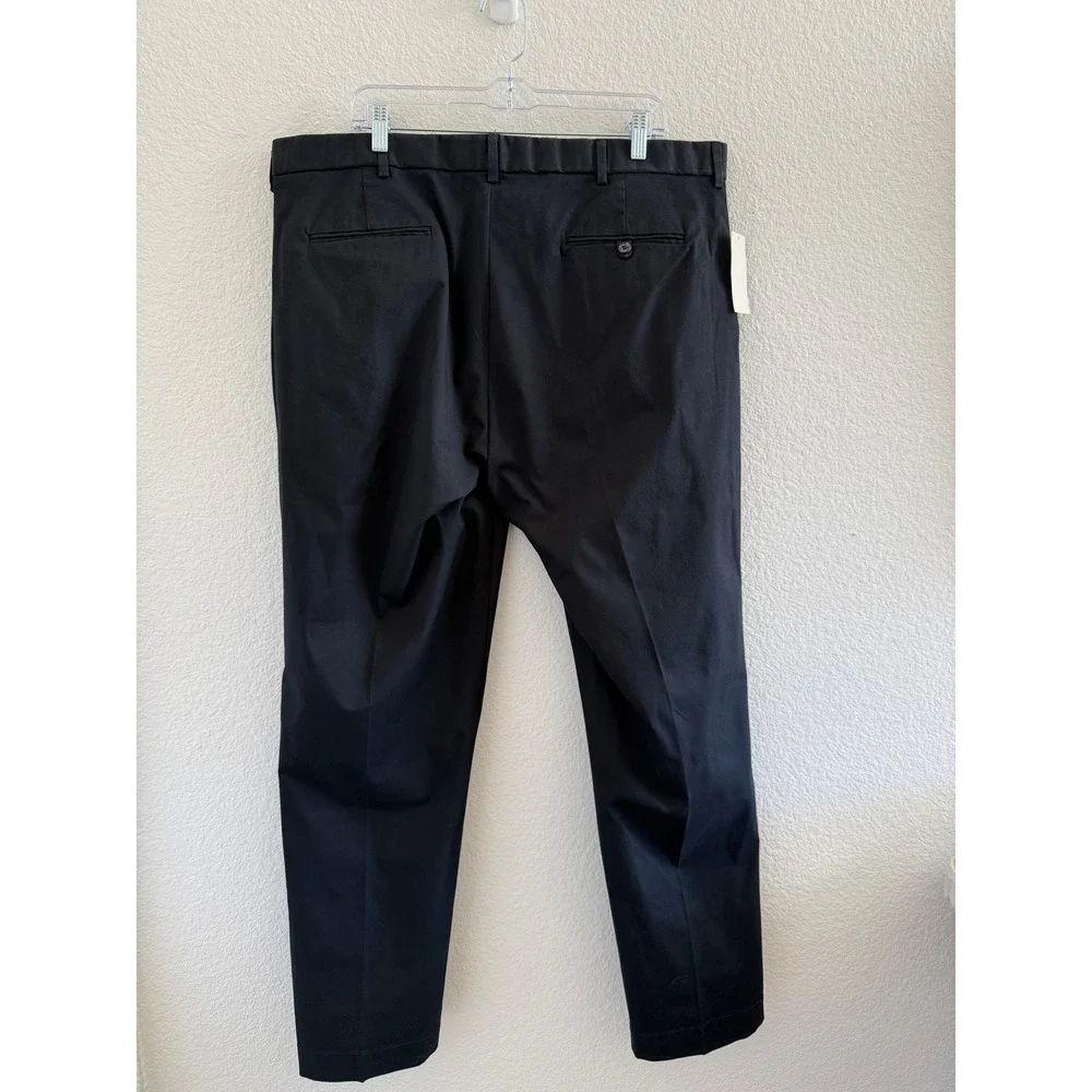 Ralph Lauren Polo Golf Pants in Black in Size 40/32